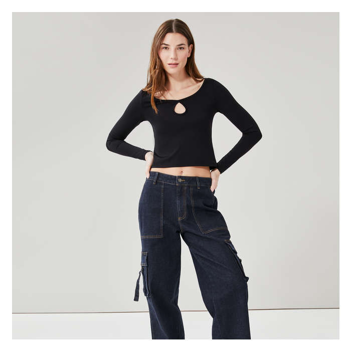 Women's Keyhole Neck Long Sleeve